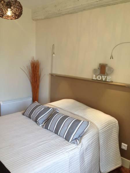 Escapade Apartment โบน ภายนอก รูปภาพ